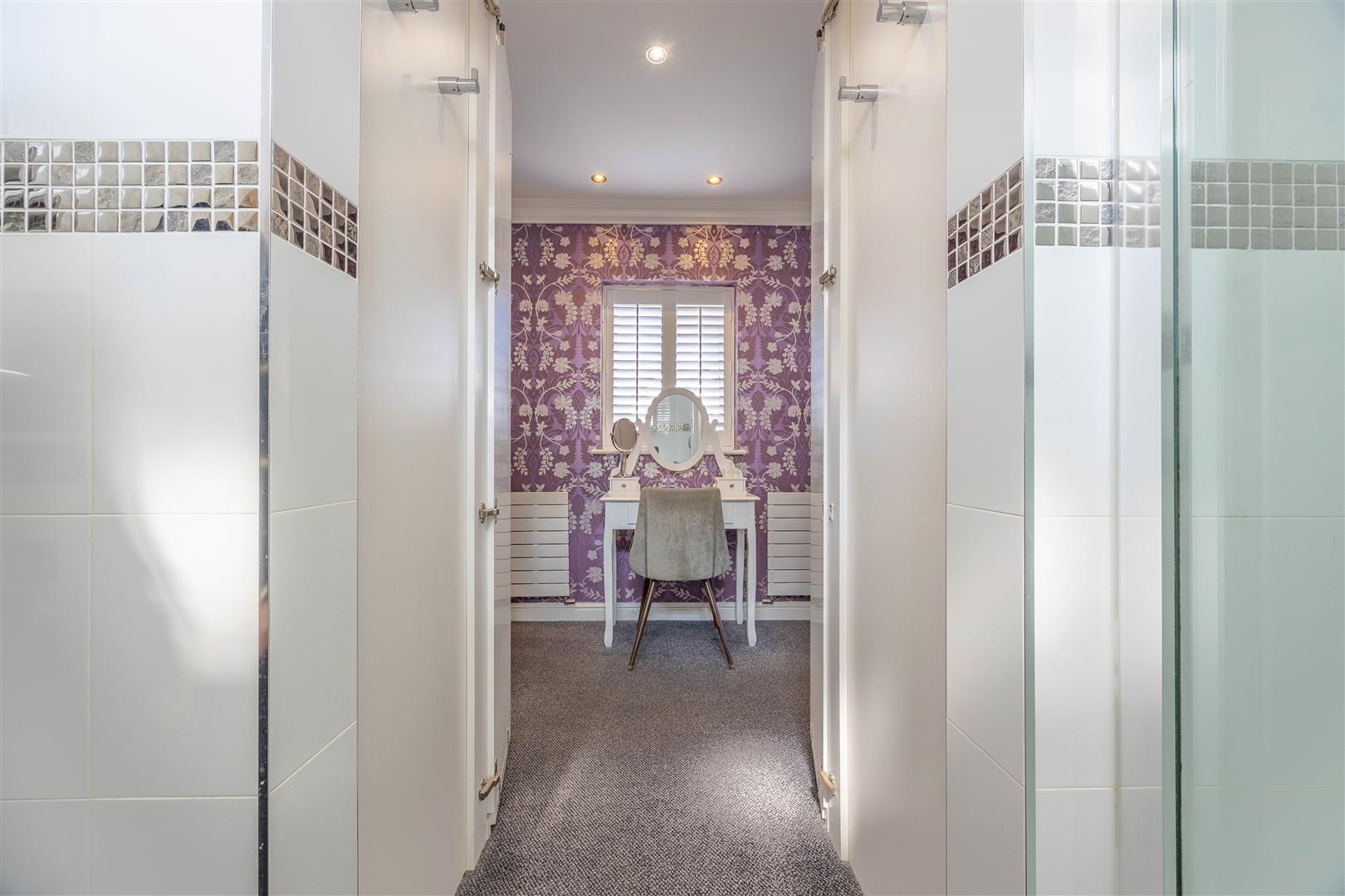 Shower Room/Dressing Room